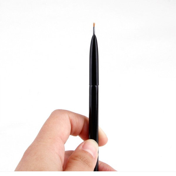 Wolf Hair Precision Eyeliner Brush